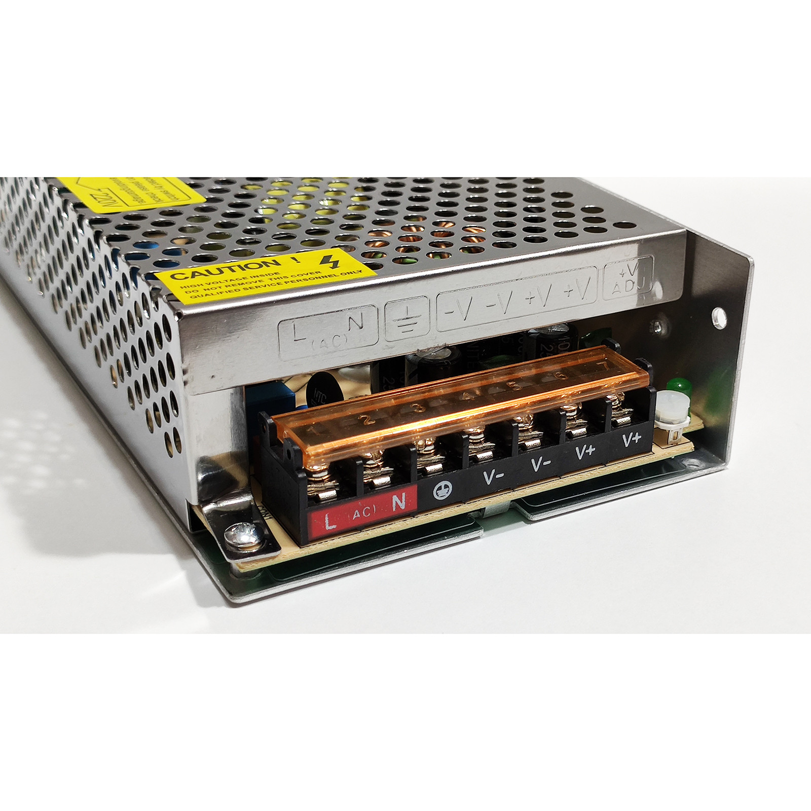 آداپتور سوئیچینگ 12 ولت 15 آمپر لکسوس کد real_14a