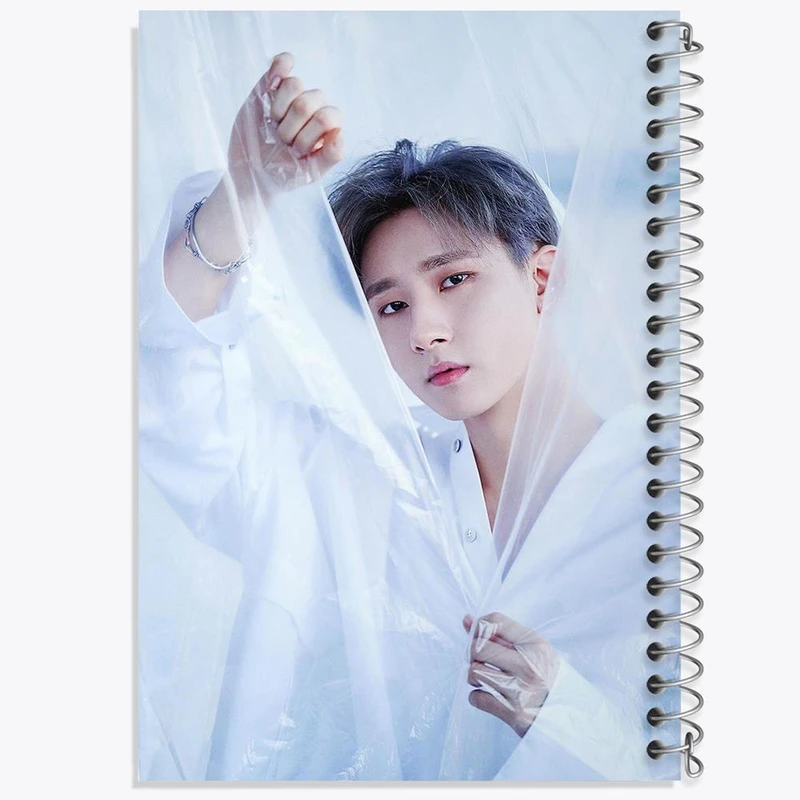 دفتر مشق 100 برگ خندالو طرح آی ام گروه مانستا اکس MONSTA X کد 12263