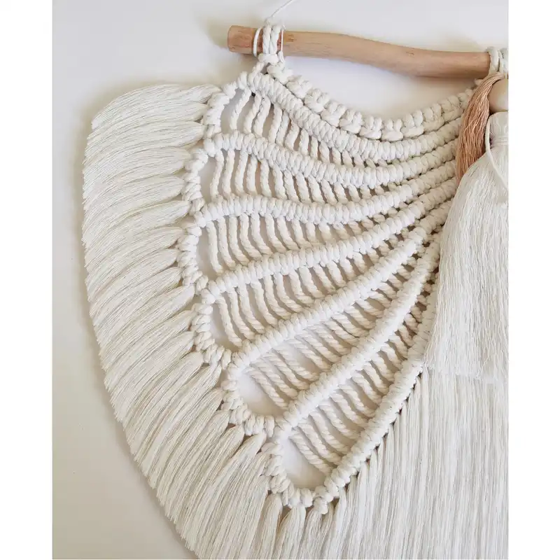 دیوارکوب بافتنی مکرومه