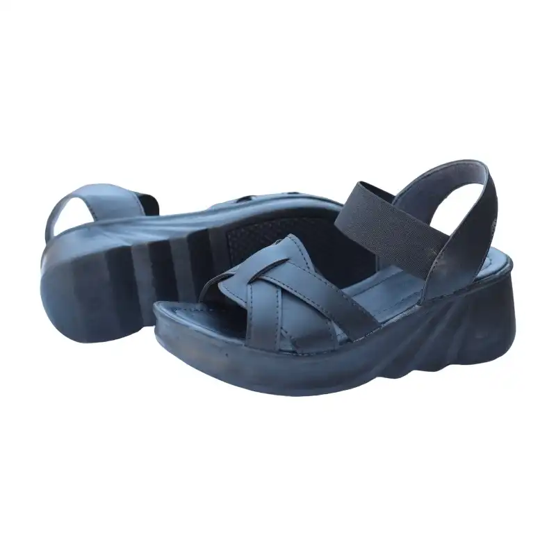 صندل زنانه مدل لژدار آیهان رنگ مشکی