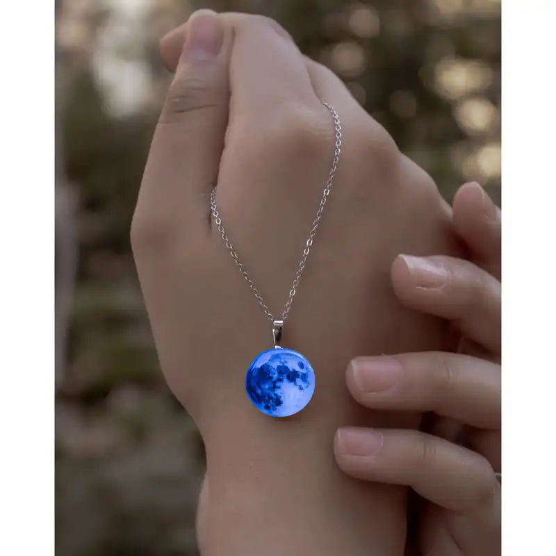 گردنبند مدل ماه شبتاب