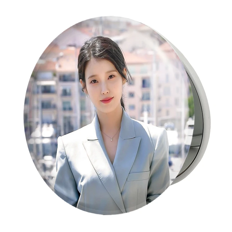 آینه جیبی خندالو طرح آیو IU مدل تاشو کد 19823 