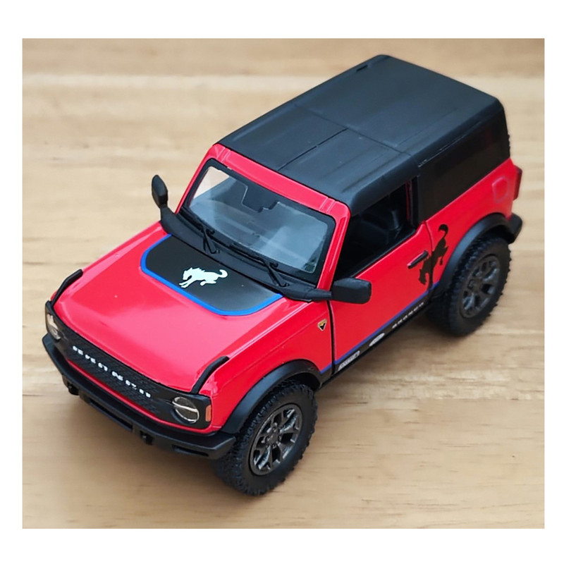 ماکت ماشین کینزمارت مدل فورد برانکو 2022 کد 372