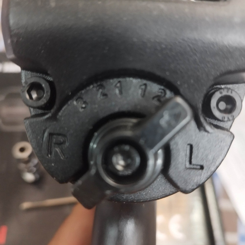 آچار بکس بادی تیتان مدل CE- 11000