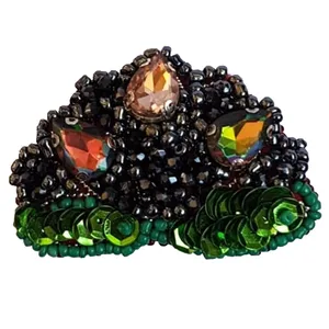 سنجاق سینه زنانه مدل گلبرگ کد GOL115