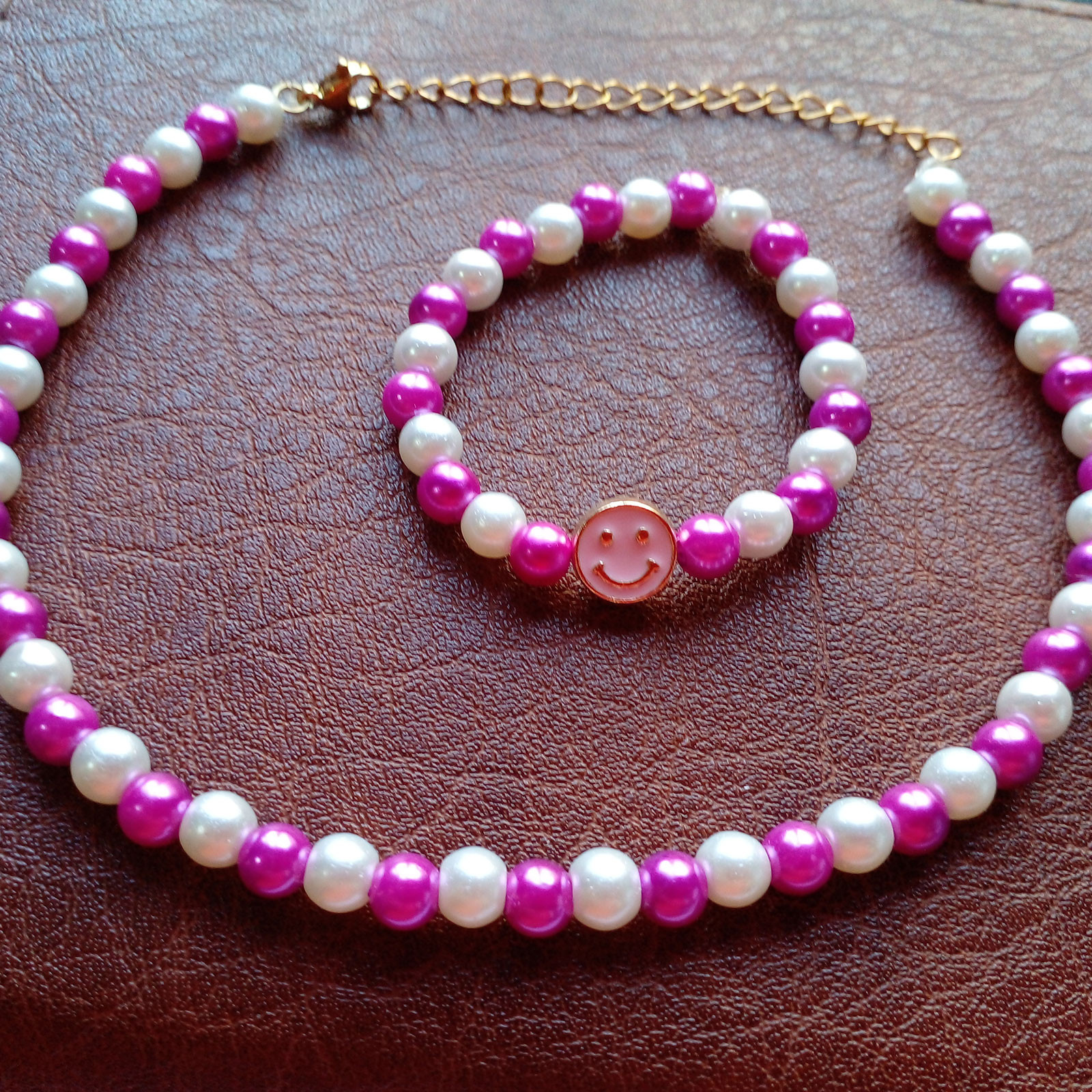 نیم ست دخترانه مدل استیکر لبخند کد HCK082