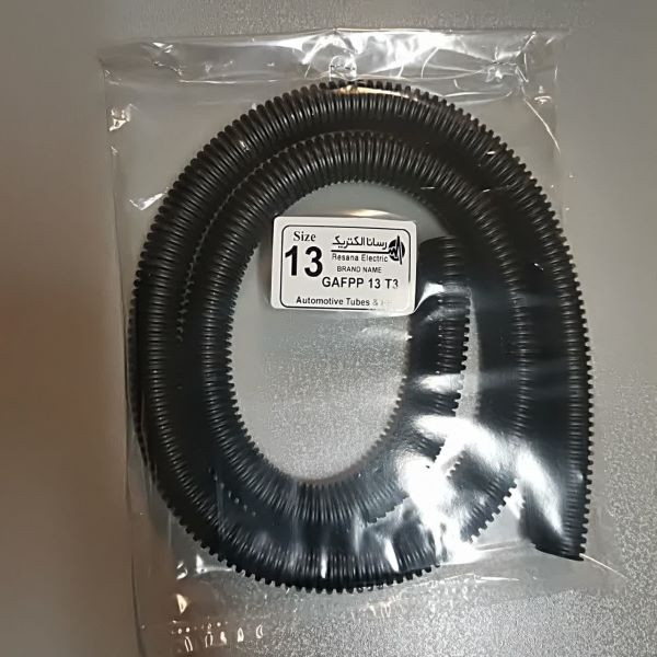 لوله خرطومی سیم کشی خودرو مدل چاکدار کد 13 طول 3 متر