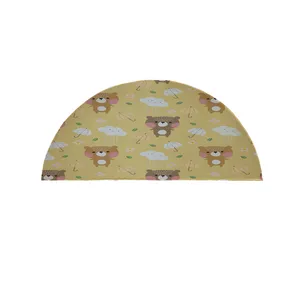 پادری مدل نیم دایره طرح عروسکی کد 9374 سایز 90×45 سانتی متر