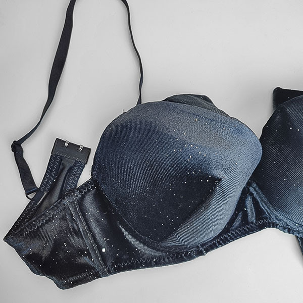 ست شورت و سوتین زنانه مدل  اسفنجی مخمل شاین کد E0331st