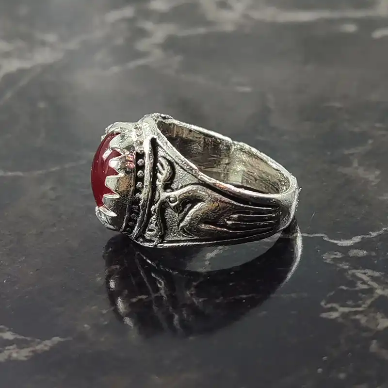 انگشتر مردانه سلین کالا مدل عقیق سرخ گوزن کد D-21