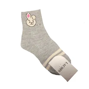 جوراب بچگانه مدل پنبه ای طرح خرگوش 