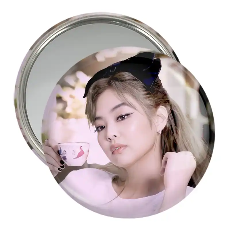 آینه جیبی خندالو مدل جنی بلک پینک Black Pink کد 14106