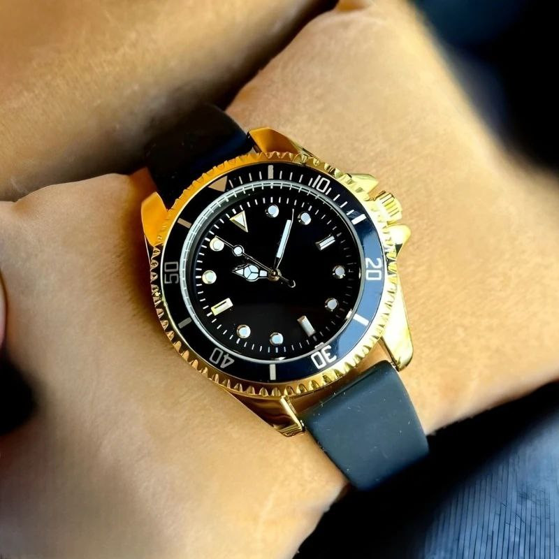 ساعت مچی عقربه‌ای مردانه کوارتز مدل پیو کد 01