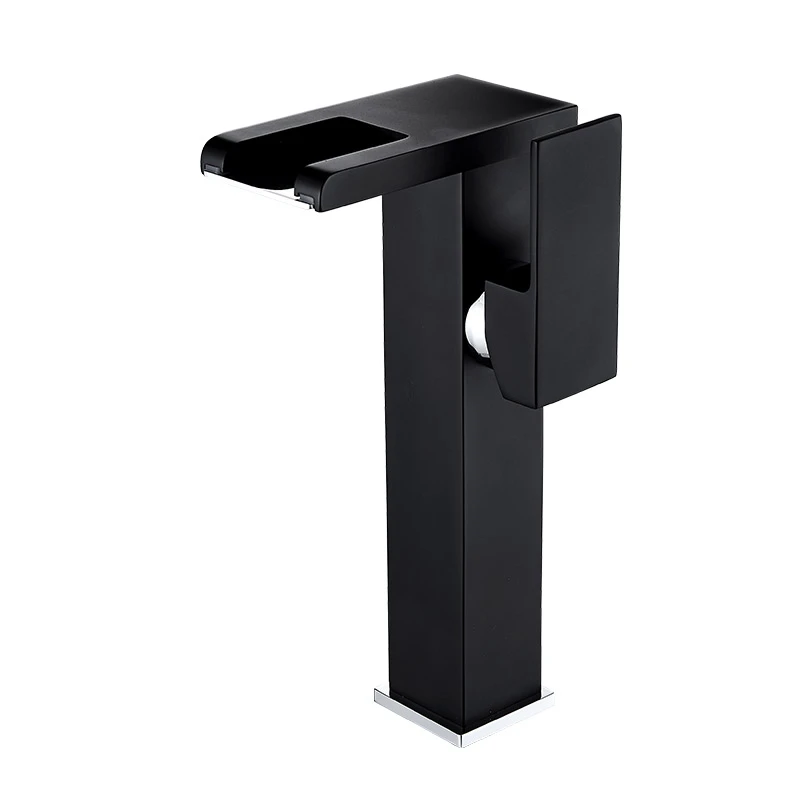 عکس شماره 2 : شیر روشویی مدل لوکس led-b