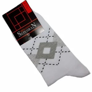 جوراب مردانه طرح لوزی رنگ سفید