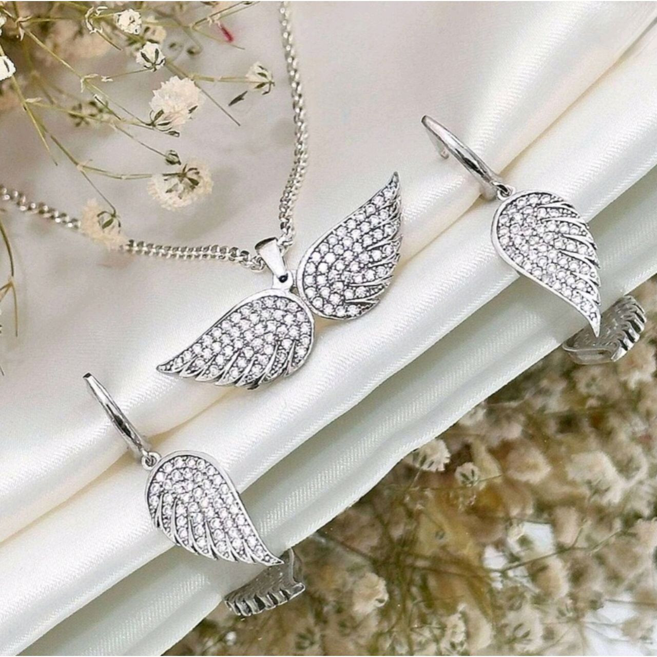 نیم ست نقره زنانه مدل بال فرشته BARF12