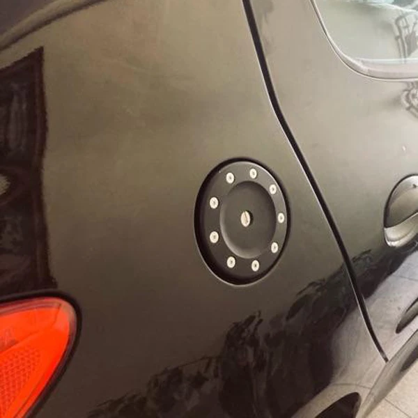 عکس شماره 3 : در باک خودرو مدل rc مناسب برای پژو 206