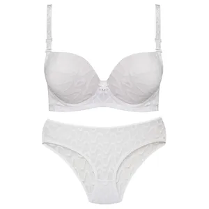 ست شورت و سوتین زنانه لنا مدل فنردار بند متحرک کاپ اسفنجی کد 4959