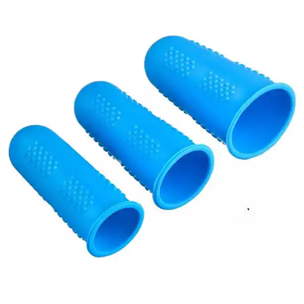 انگشتانه مدل  سیلیکونی پرتقالی بسته سه عددی