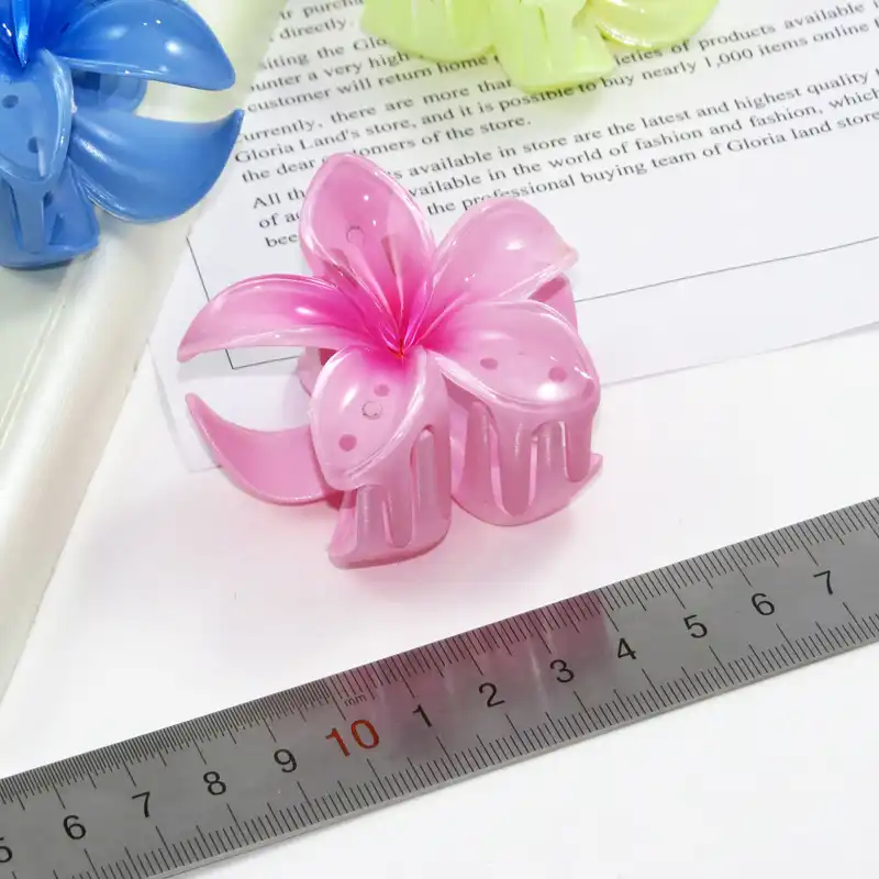 کلیپس مو زنانه مدل گل پلومریا کد G_Lnd_1417