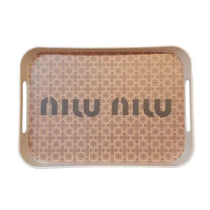 سینی سان ورلد طرح MIU MIU 