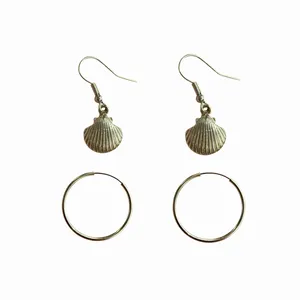 گوشواره زنانه مدل صدف بسته 2 عددی