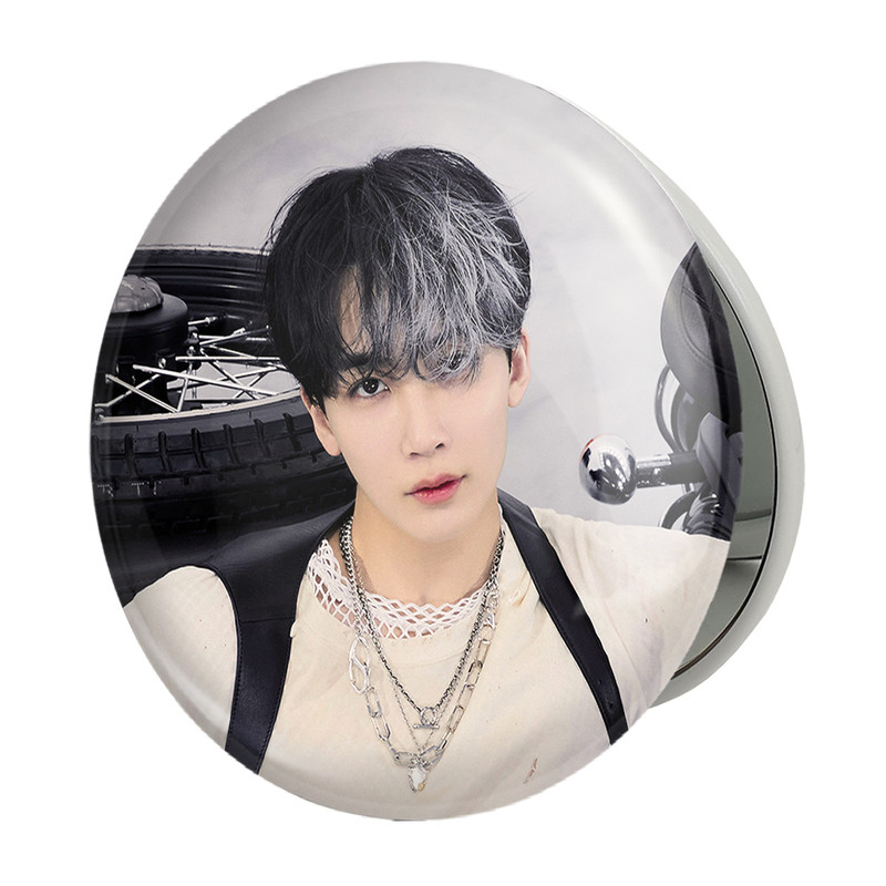 آینه جیبی خندالو طرح جونگهان گروه سونتین Seventeen مدل تاشو کد 21586 