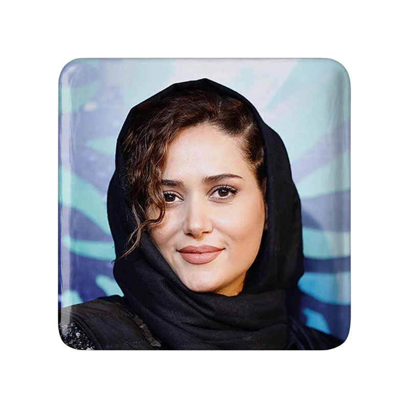  مگنت خندالو طرح پریناز ایزدیار کد 10500