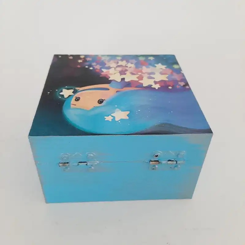 جعبه هدیه چوبی مدل فانتزی طرح دختر رویایی کد SB31