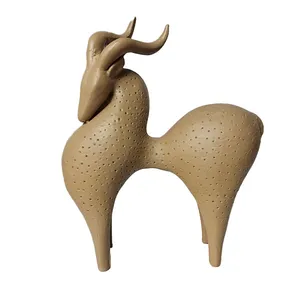 مجسمه دنیا دکوری سرمد مدل بز مدرن