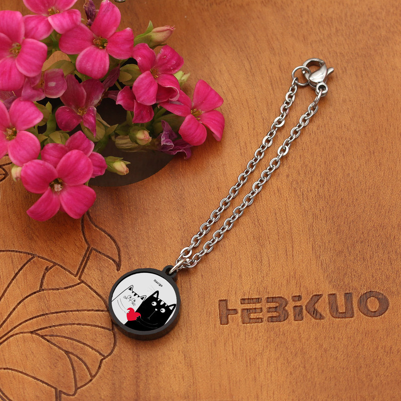 آویز ساعت زنانه ناکسیگو مدل شب تاب طرح گربه کد AW8804