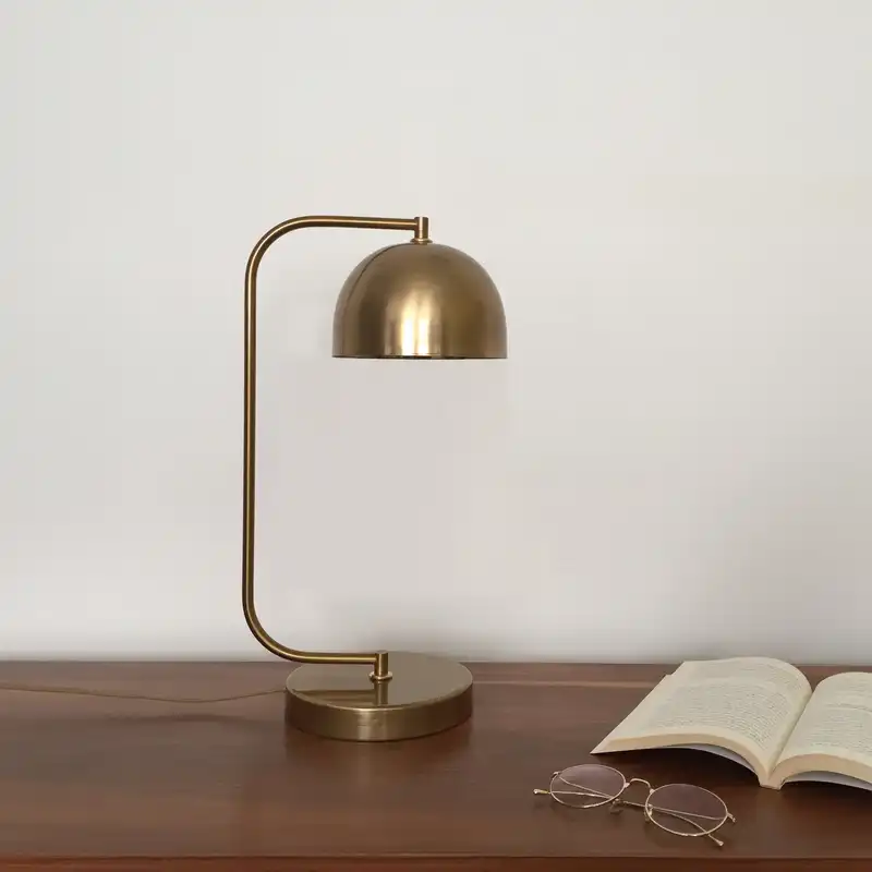 آباژور رومیزی مدل KLC