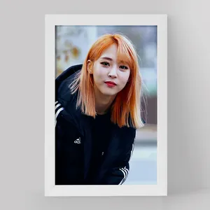 تابلو خندالو مدل مونبیول گروه مامامو Mamamoo کد 19410