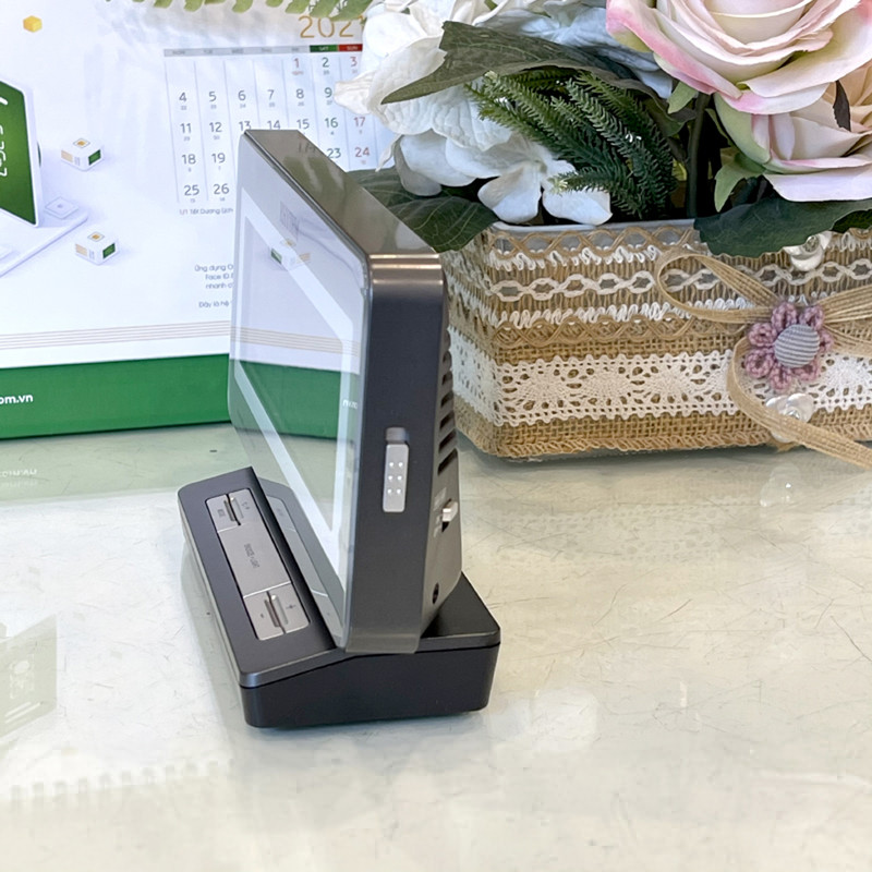 ساعت رومیزی ریتم مدل LCT049NR02