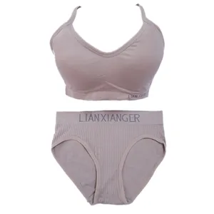 ست شورت و نیم تنه زنانه مدل اسپرت B01