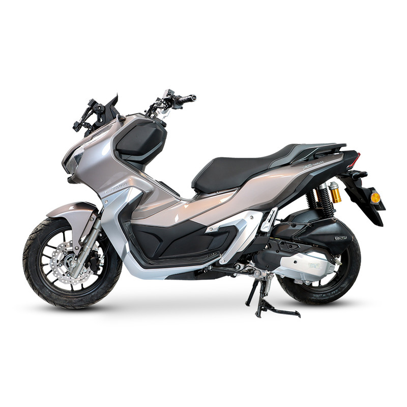 موتور سیکلت طرح  ADV150  آب خنک سال 1402