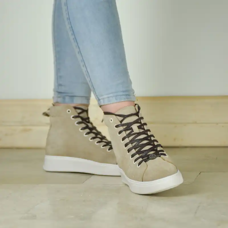 نیم بوت زنانه کرمانی مدل چرم دستدوز جیر کد 651 رنگ خاکی