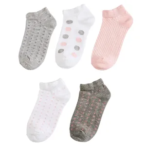 جوراب دخترانه ال سی وایکیکی مدل S1AV63Z4 مجموعه 5 عددی