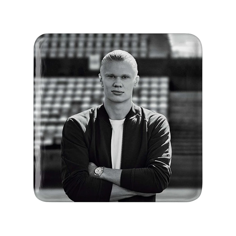 پیکسل خندالو طرح ارلینگ هالند (Erling Haaland) مدل مربعی کد 36366