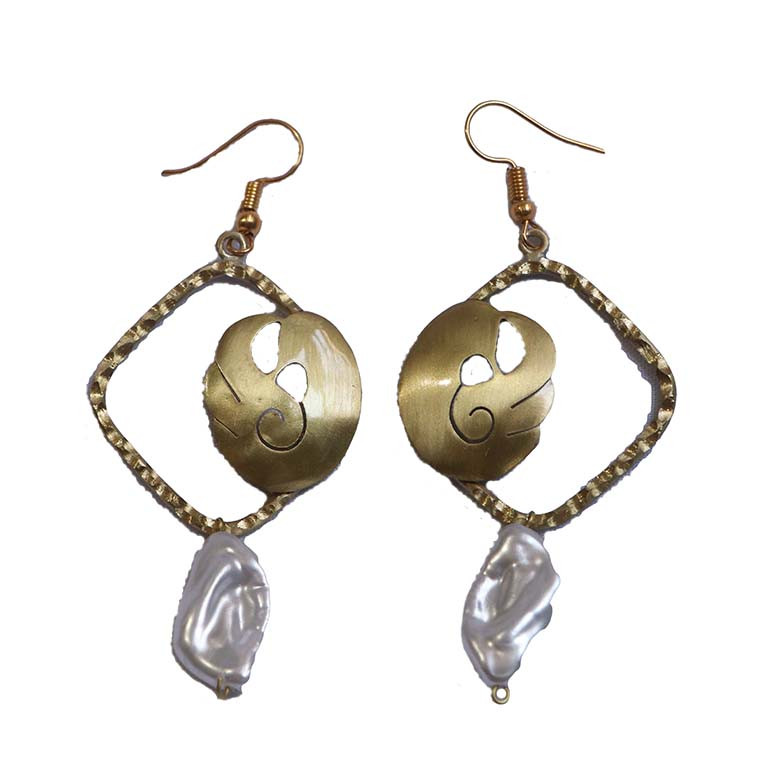 گوشواره دخترانه مدل برنجی