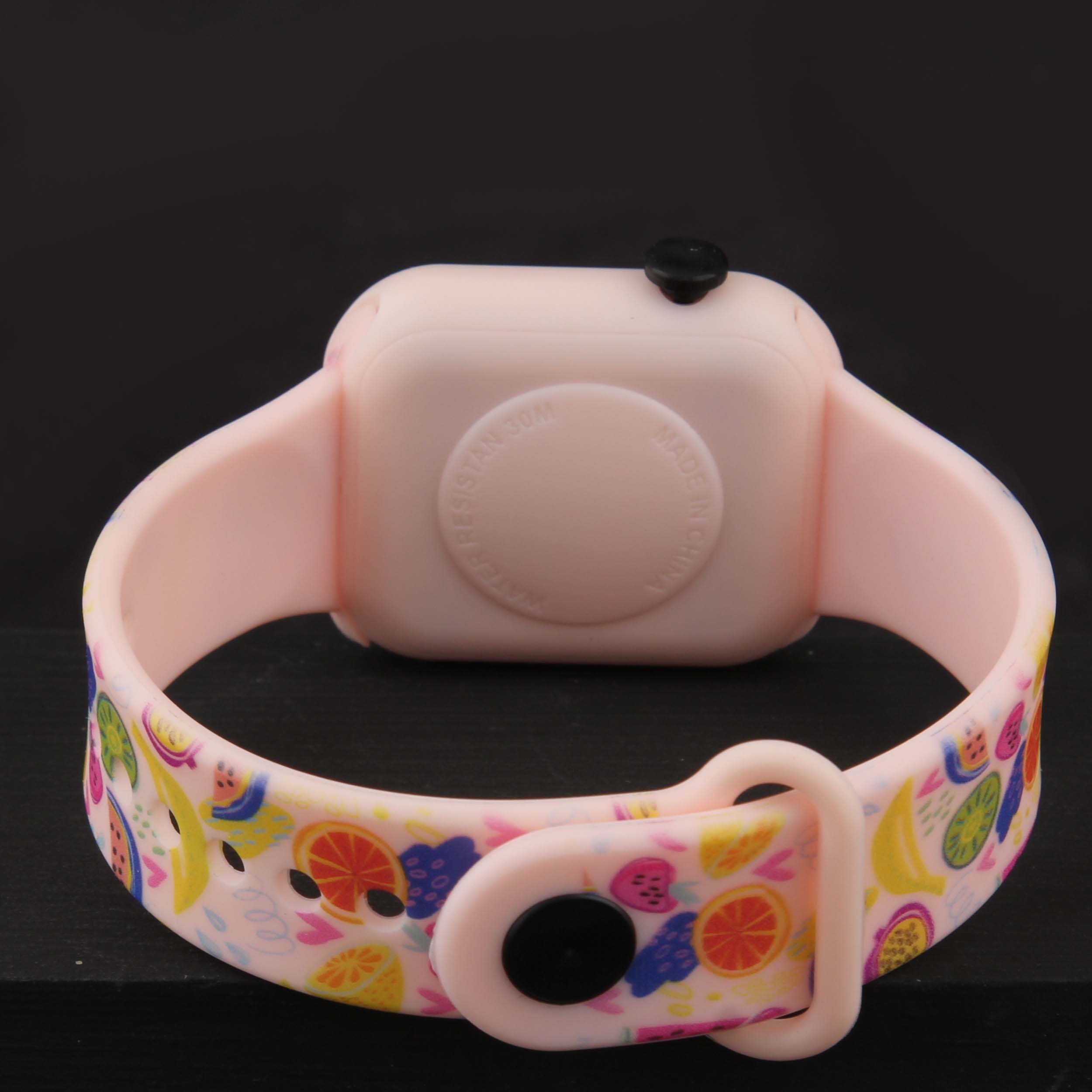 ساعت مچی دیجیتال زنانه مدل بند سیلیکونی طرح میوه فانتزی کد WHW_334