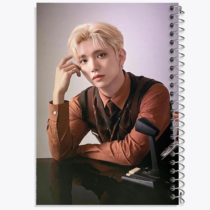 دفتر مشق 50 برگ خندالو مدل جاشوا گروه سونتین Seventeen  کد 12488