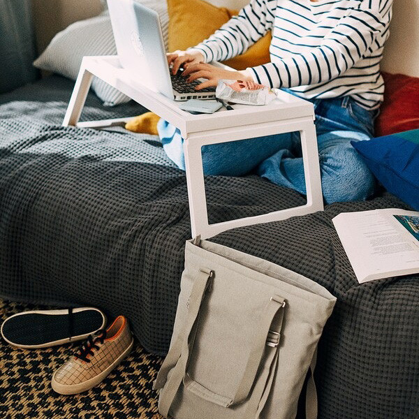 میز ایکیا مدل KLIPSK