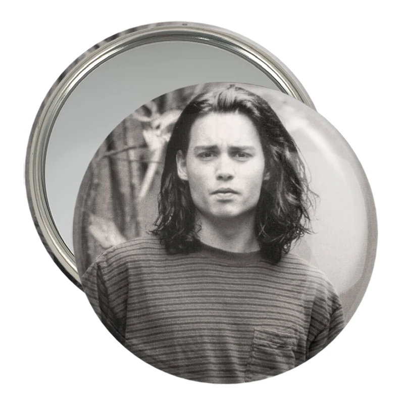 آینه جیبی خندالو مدل جانی دپ Johnny Depp  کد 3303