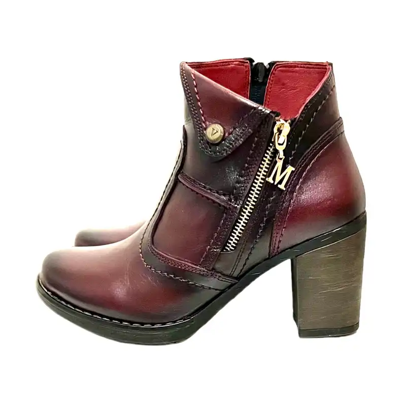 نیم بوت زنانه مدل Ves