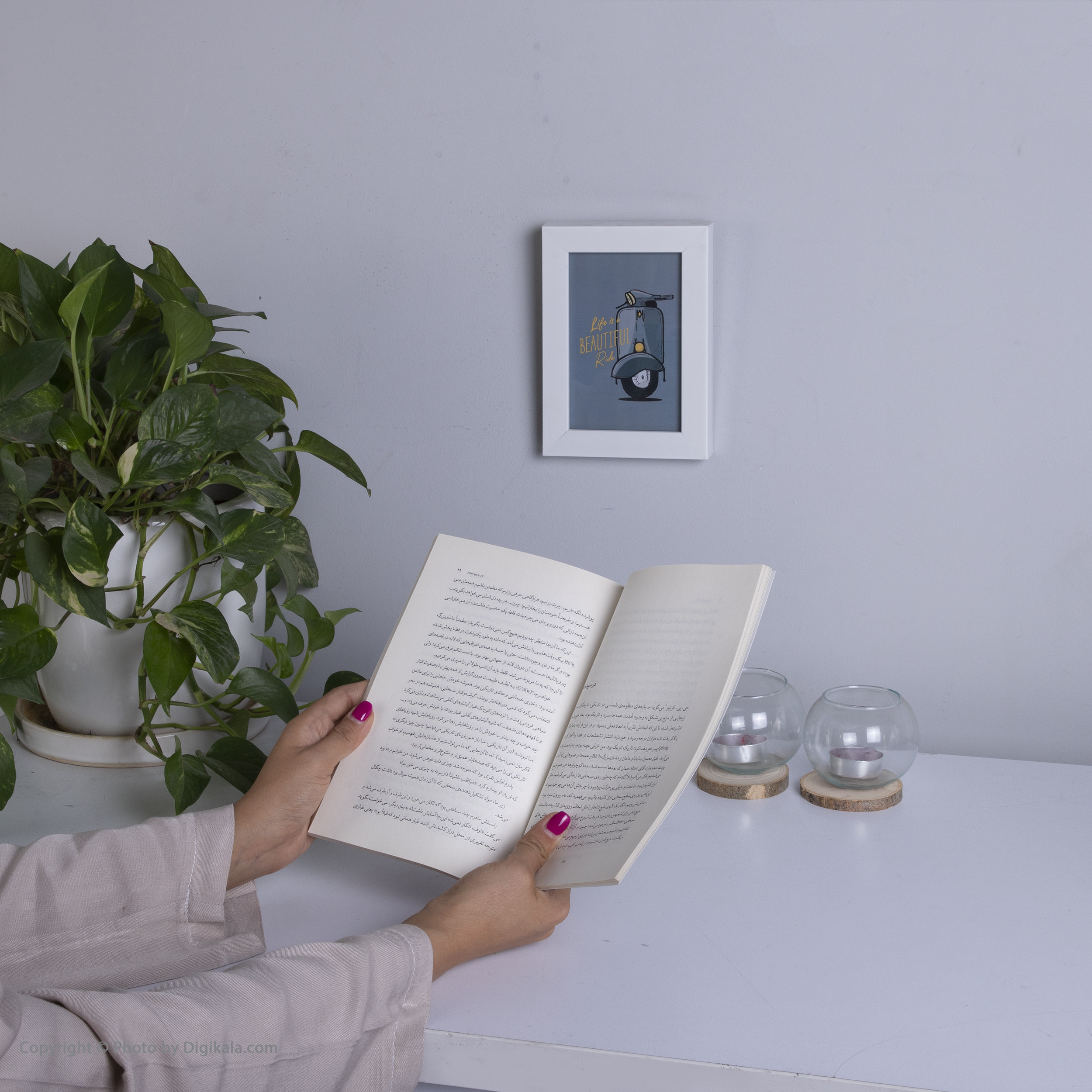 کتاب کمدی های کیهانی اثر ایتالو کالوینو نشر چشمه