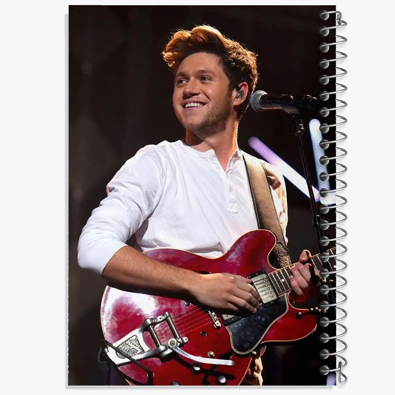 دفتر نت موسیقی 50 برگ خندالو مدل نایل هوران گروه موسیقی وان دایرکشن One Direction کد 2929