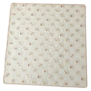 سفره 4 نفره مدل رویال طرح گیپور کد 04 سایز 100×100 سانتی متر