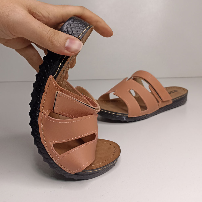 دمپایی زنانه پاپا مدل مانیا 2 کد 1630