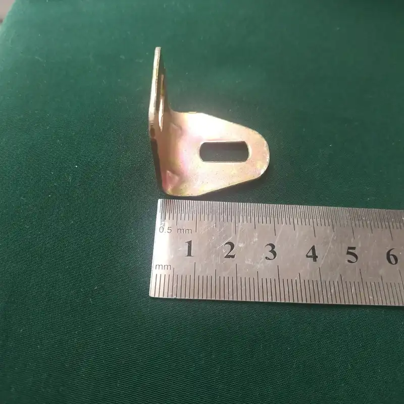 بست گونیا کد GM3 بسته 4 عددی